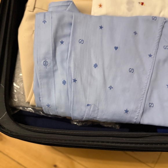 Gucci dress shirt - Picture 2 of 3